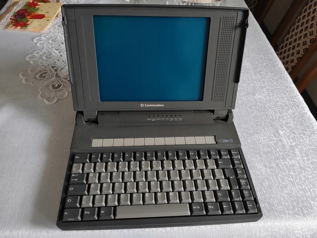 laptop_commodore.jpg