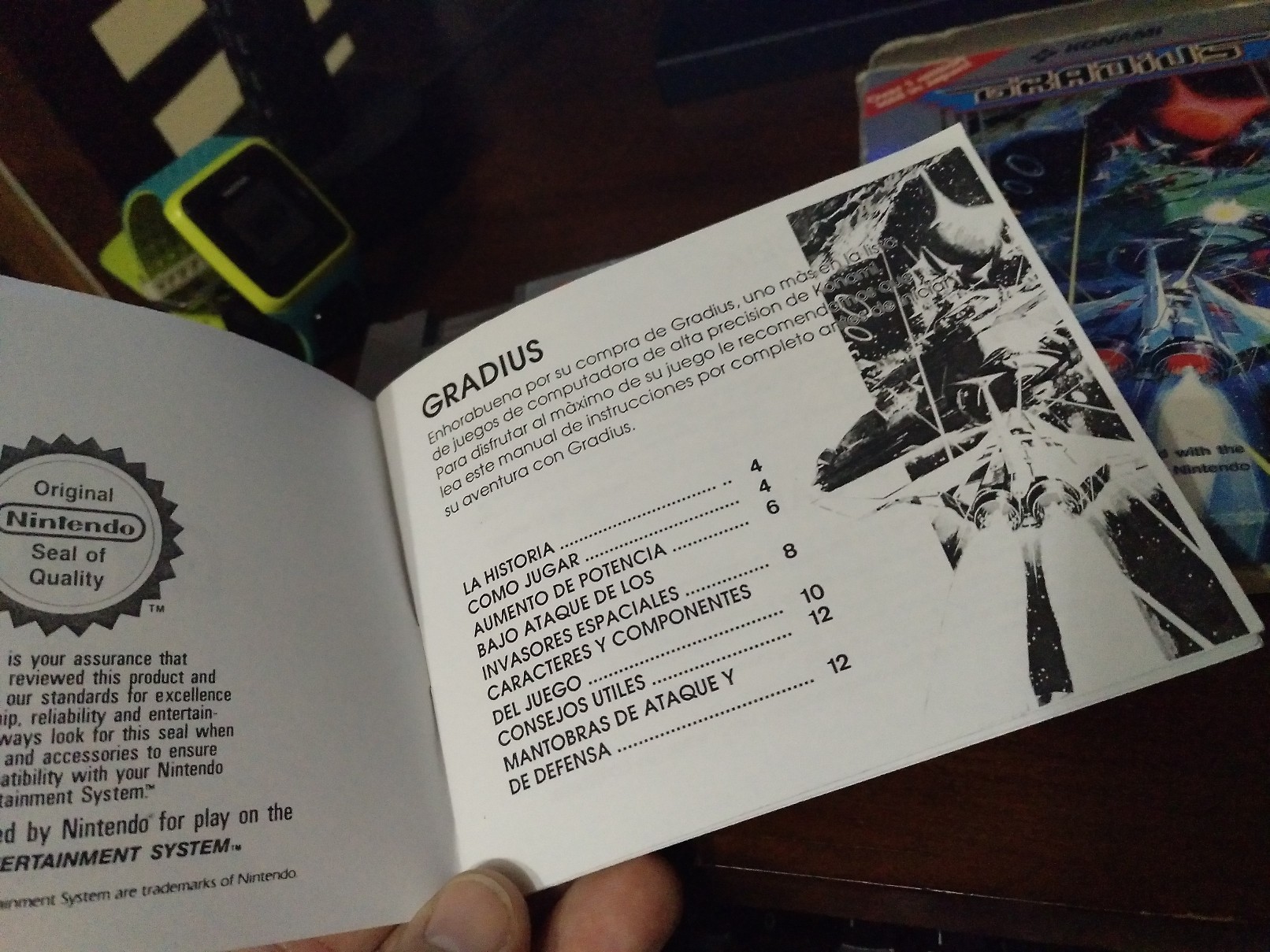 Gradius mi manual pag 2-3.jpg