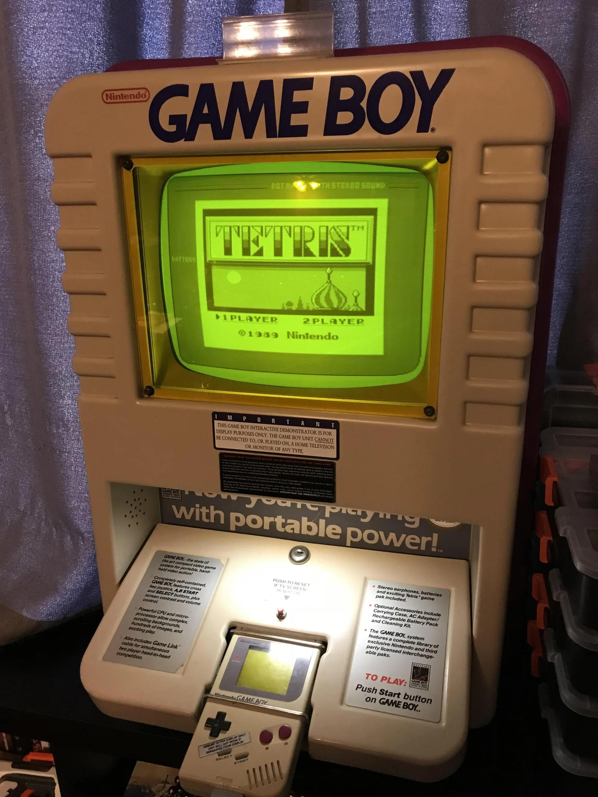 gameboyestacion-scaled.jpeg